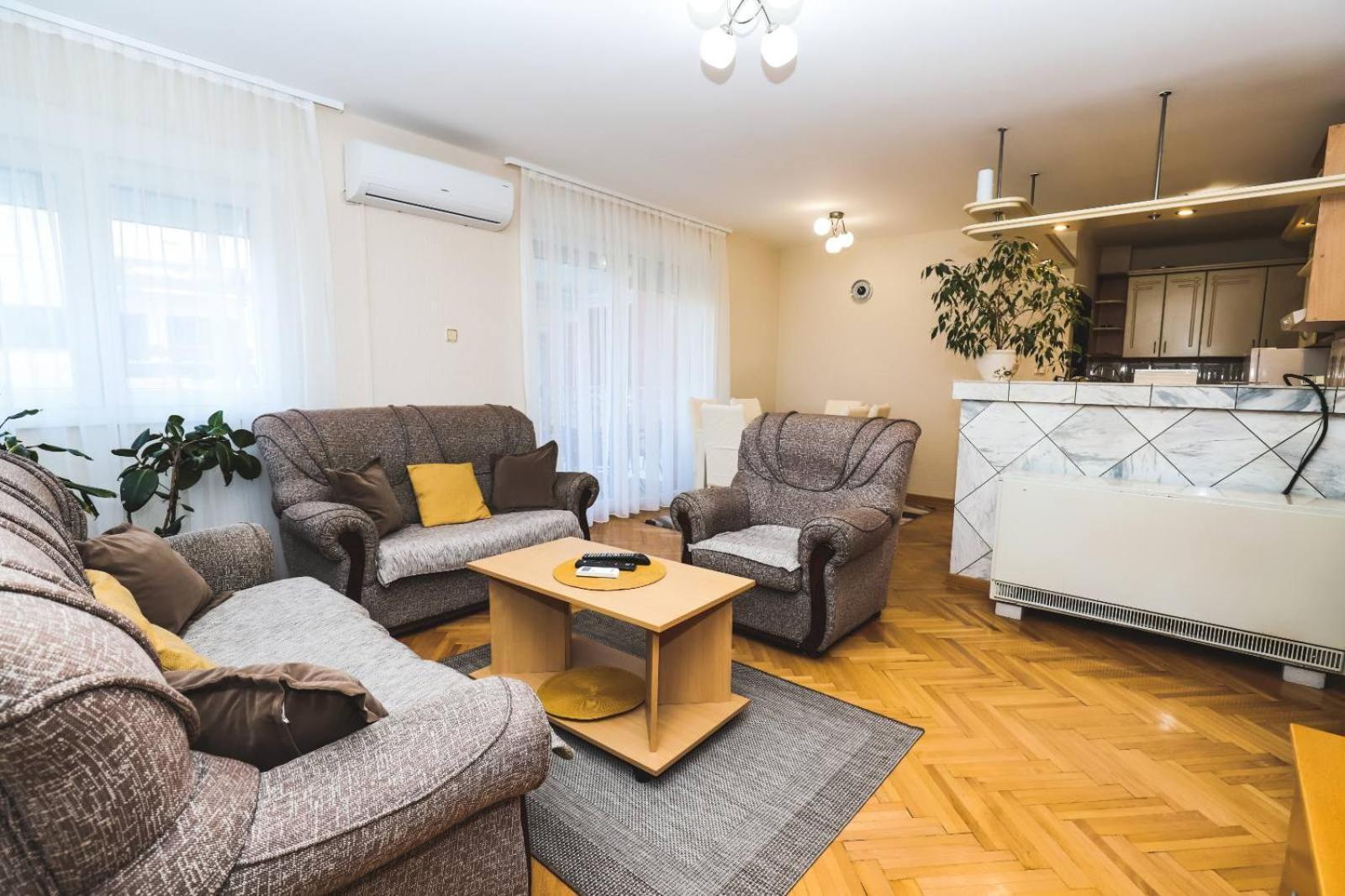 Lotus Apartment Vrnjacka Banja Exterior photo